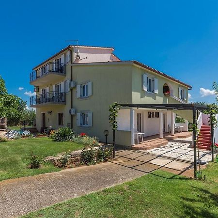 Apartments Stanko Фажана Экстерьер фото