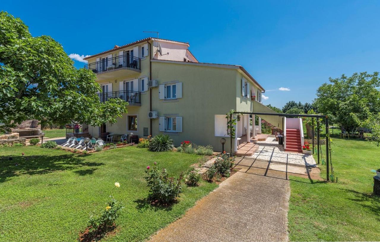 Apartments Stanko Фажана Экстерьер фото