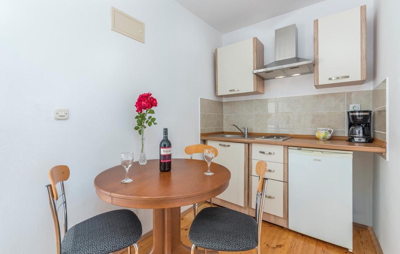 Apartments Stanko Фажана Экстерьер фото