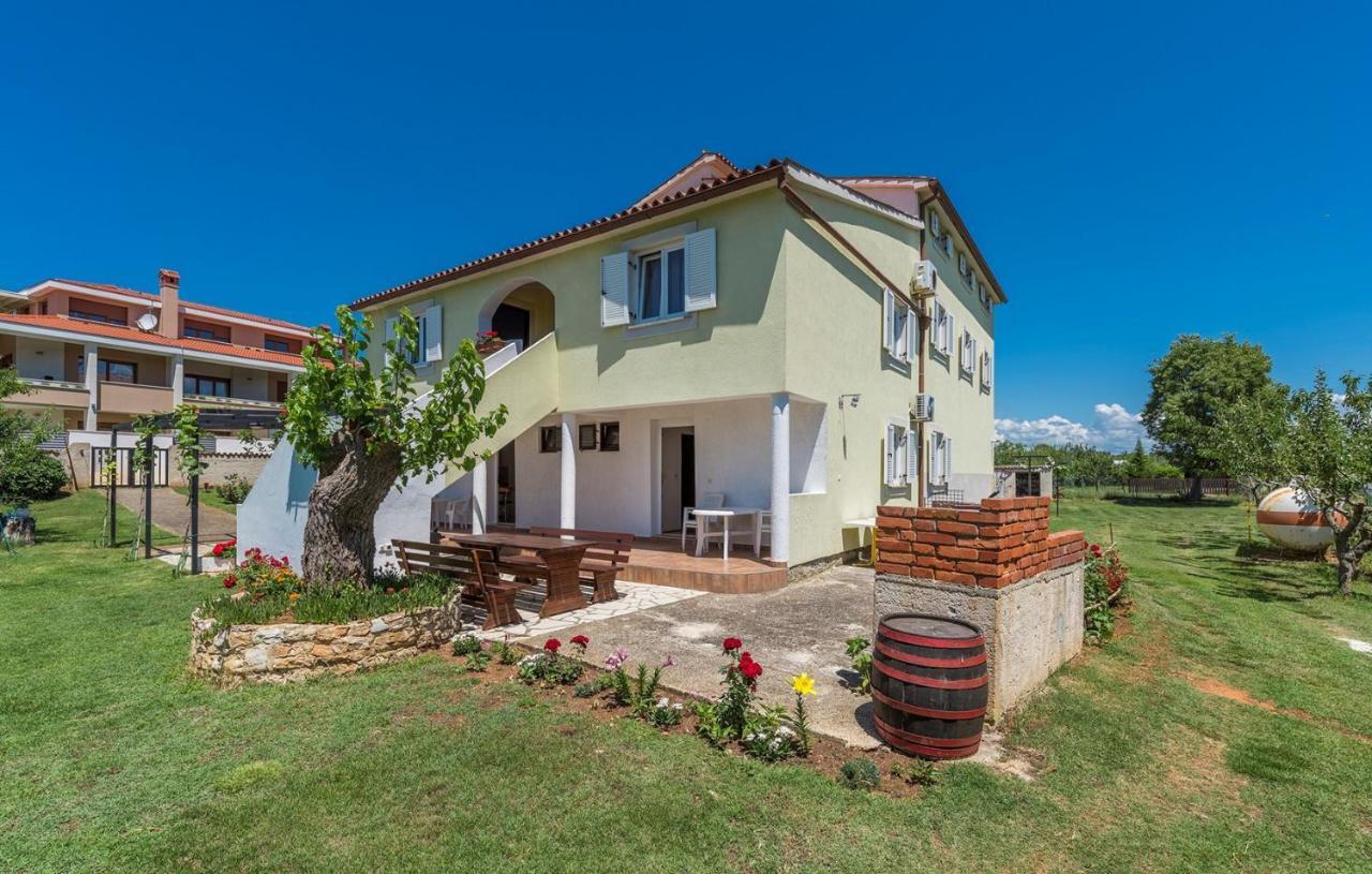 Apartments Stanko Фажана Экстерьер фото