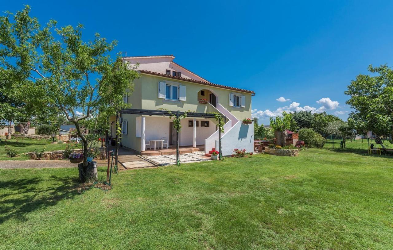 Apartments Stanko Фажана Экстерьер фото
