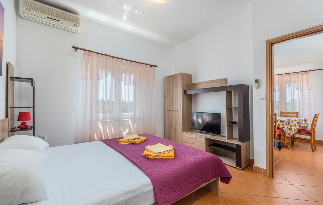 Apartments Stanko Фажана Экстерьер фото
